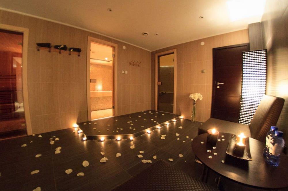 Donatello Boutique Hotel Almaty Luaran gambar