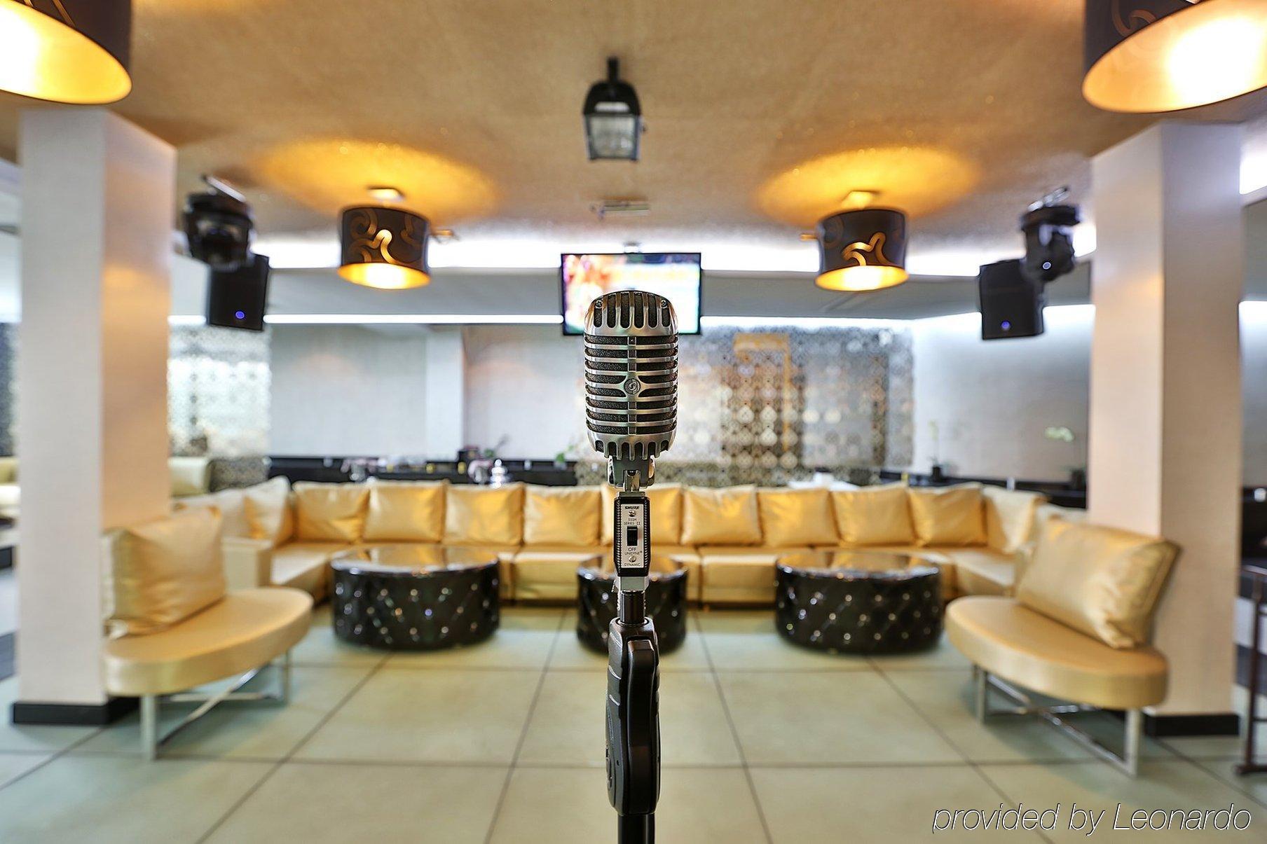 Donatello Boutique Hotel Almaty Luaran gambar