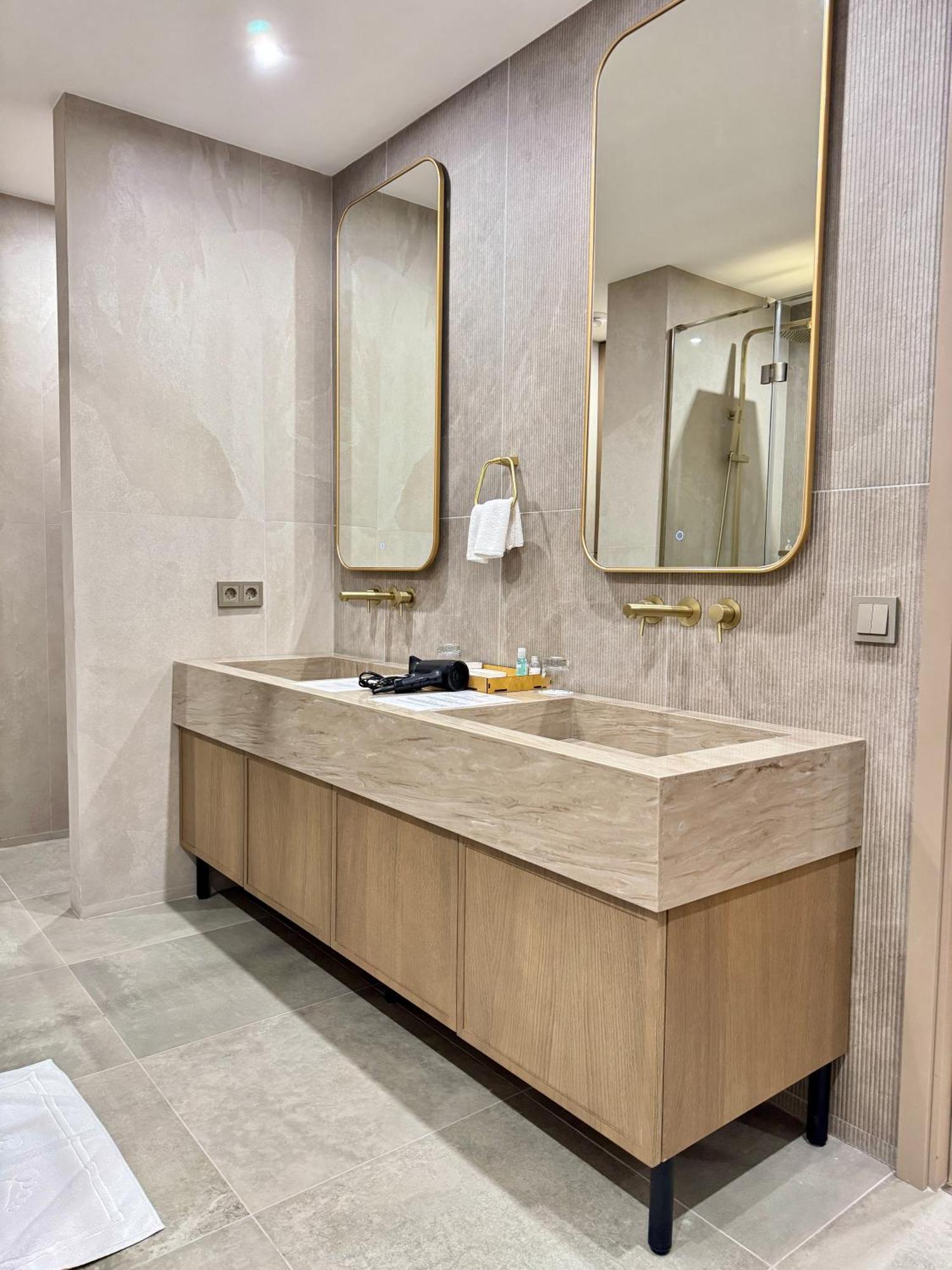 Donatello Boutique Hotel Almaty Luaran gambar